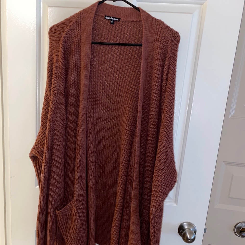 Walnut colored open cardigan with pockets